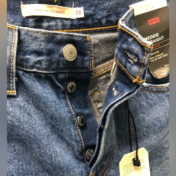 24.Levi’s Premium Wedgie Straight Jeans Sz 28✖️28 - Picture 8 of 13